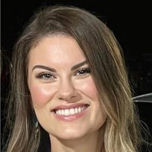 Meet your Posher, Whitney